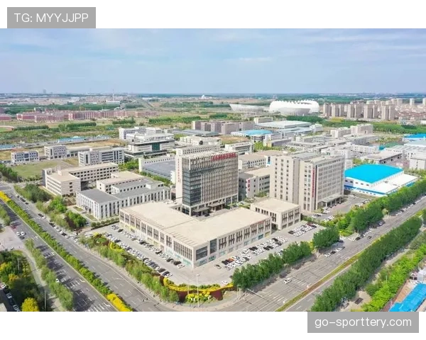 里昂新训练基地五月正式破土动工,预计两年后全面落成 里昂新训练基地五月正式破土动工,预计两年后全面落成